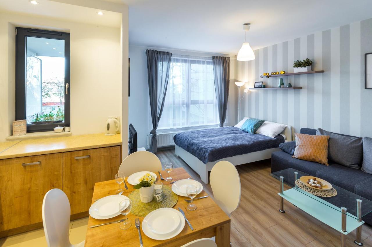 Friendhouse Apartments Vistula&Wawel Cracovia Esterno foto